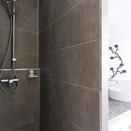 Cosy&central 1 Bd Apart For 4 In 아파트 *